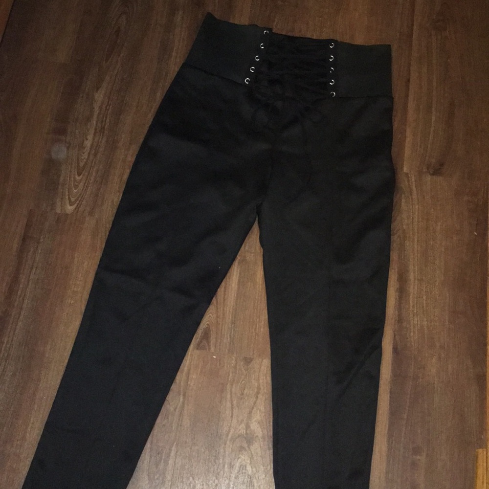 Mock-lace up high waisted leggings